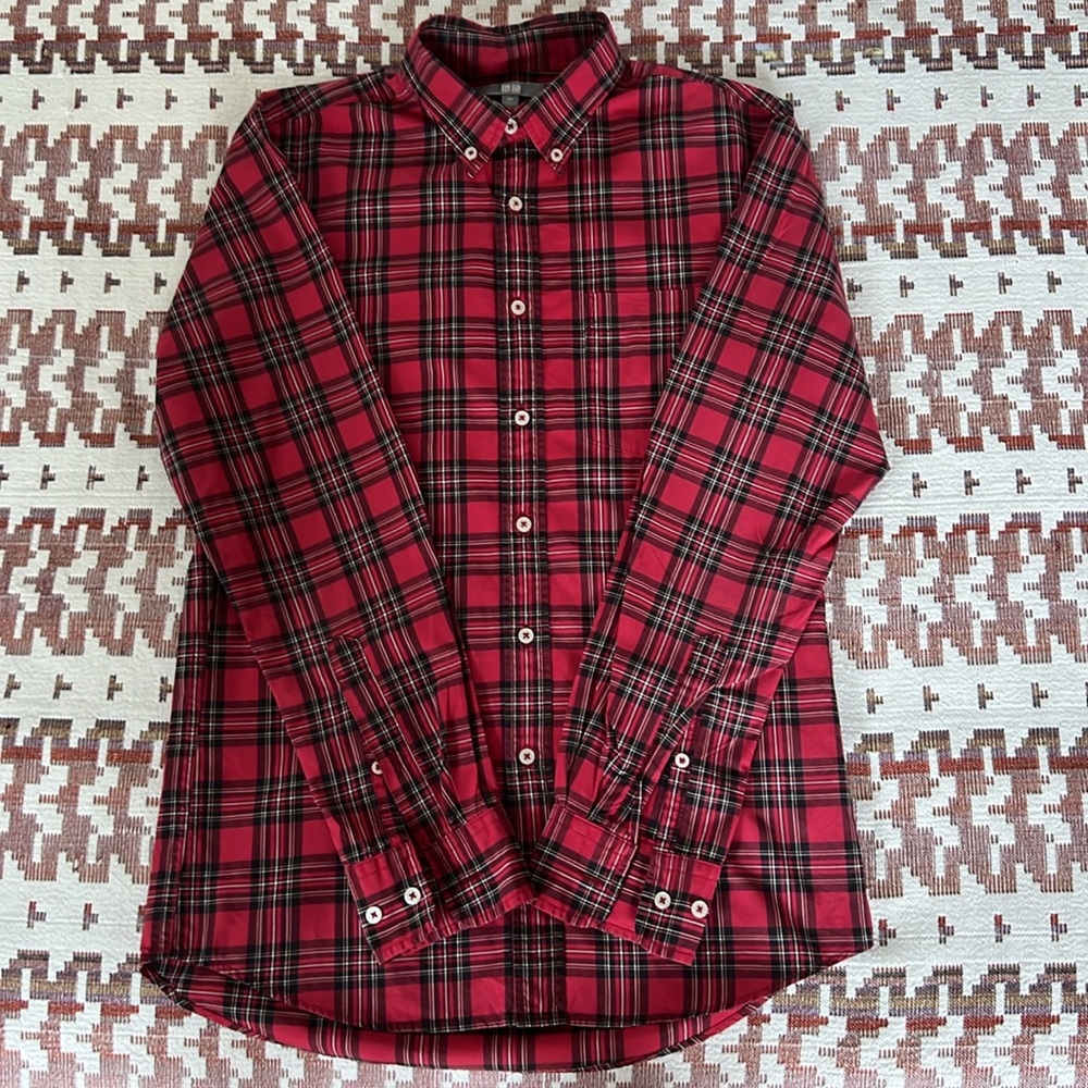 Red Plaid Uniqlo Cotton Button Down (Size XS)